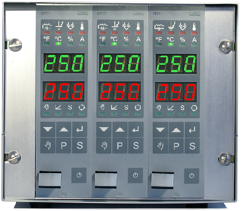 Rishabh Instrument - Temperature Controller - SR11